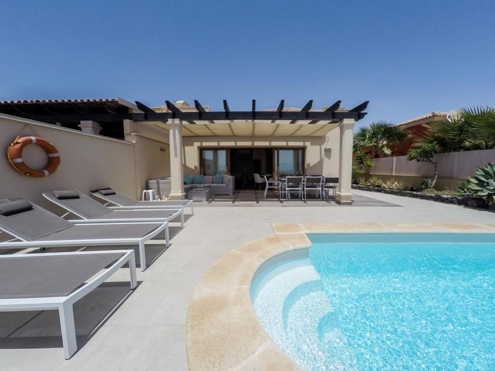 Luxurious Villa With Amazing Sea View And Pool Caleta De Fuste Exterior foto